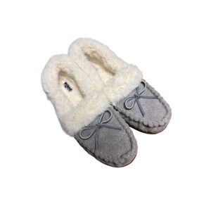 Talbots Cleo Moccasin Slippers Light Grey Flannel Faux Fur Lining 6 Sample